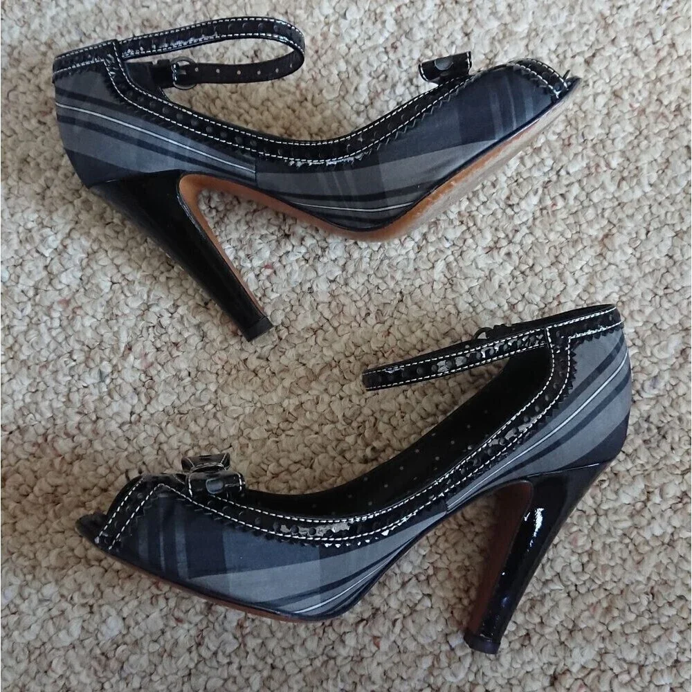 Moschino black & white plaid peep toe Mary Jane size 6